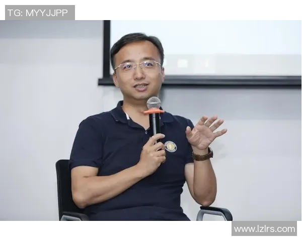 成都羽毛球队个人能力引发热议球员表现与团队协作的深度探讨